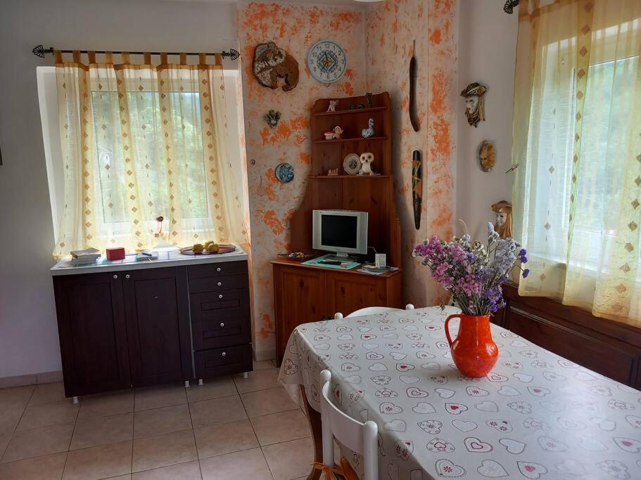 Villa Il Non Ti Scordar Di Me Valbravenna Esterno foto