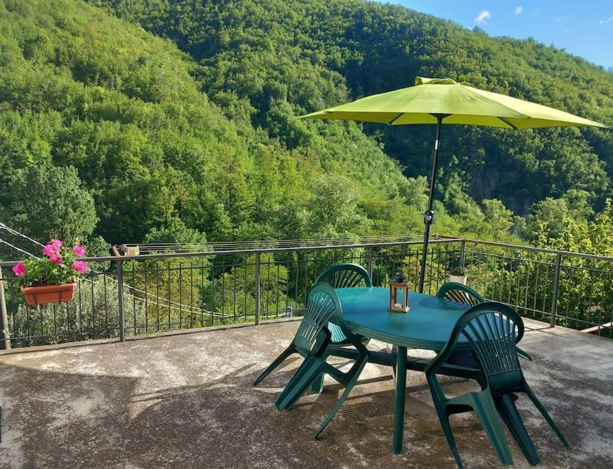 Villa Il Non Ti Scordar Di Me Valbravenna Esterno foto