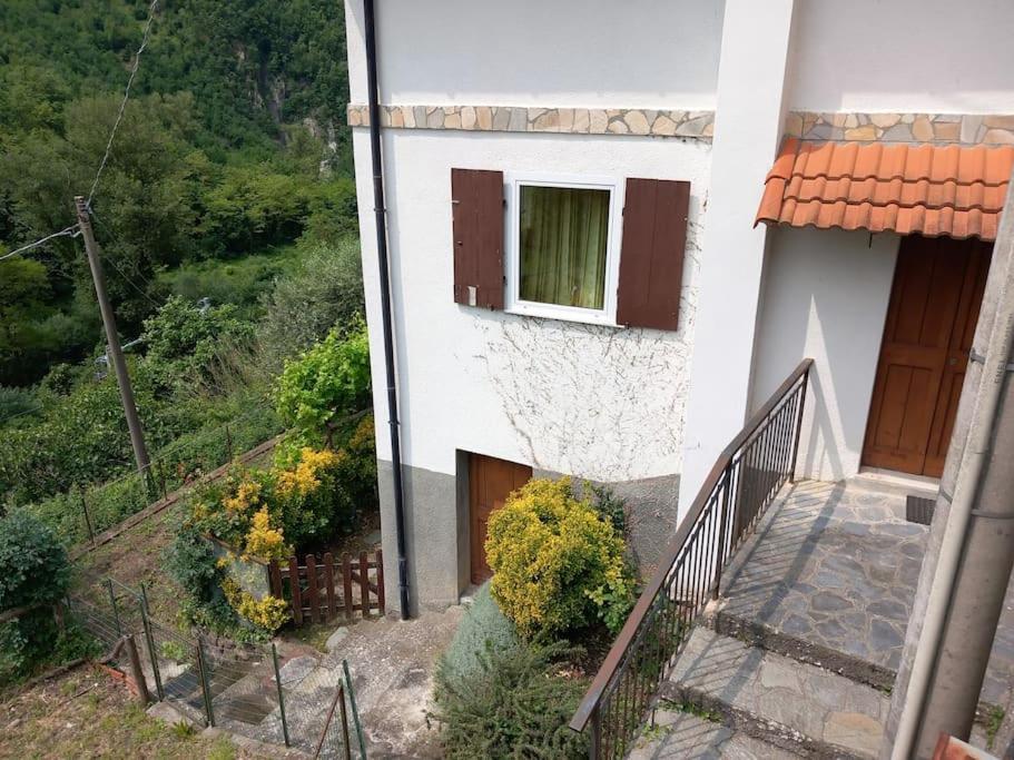 Villa Il Non Ti Scordar Di Me Valbravenna Esterno foto